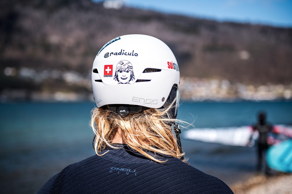 ENSIS-Balz-pro-Helmet-Gallery2